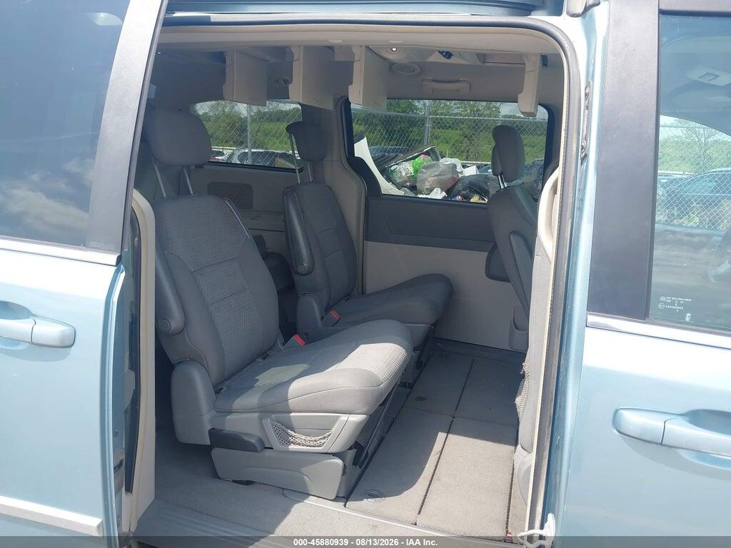 2A4RR5D18AR466581 2010 CHRYSLER TOWN & COUNTRY photo no. 8