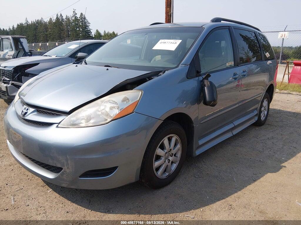 5TDKK4CC2AS327336 2010 TOYOTA SIENNA photo no. 2