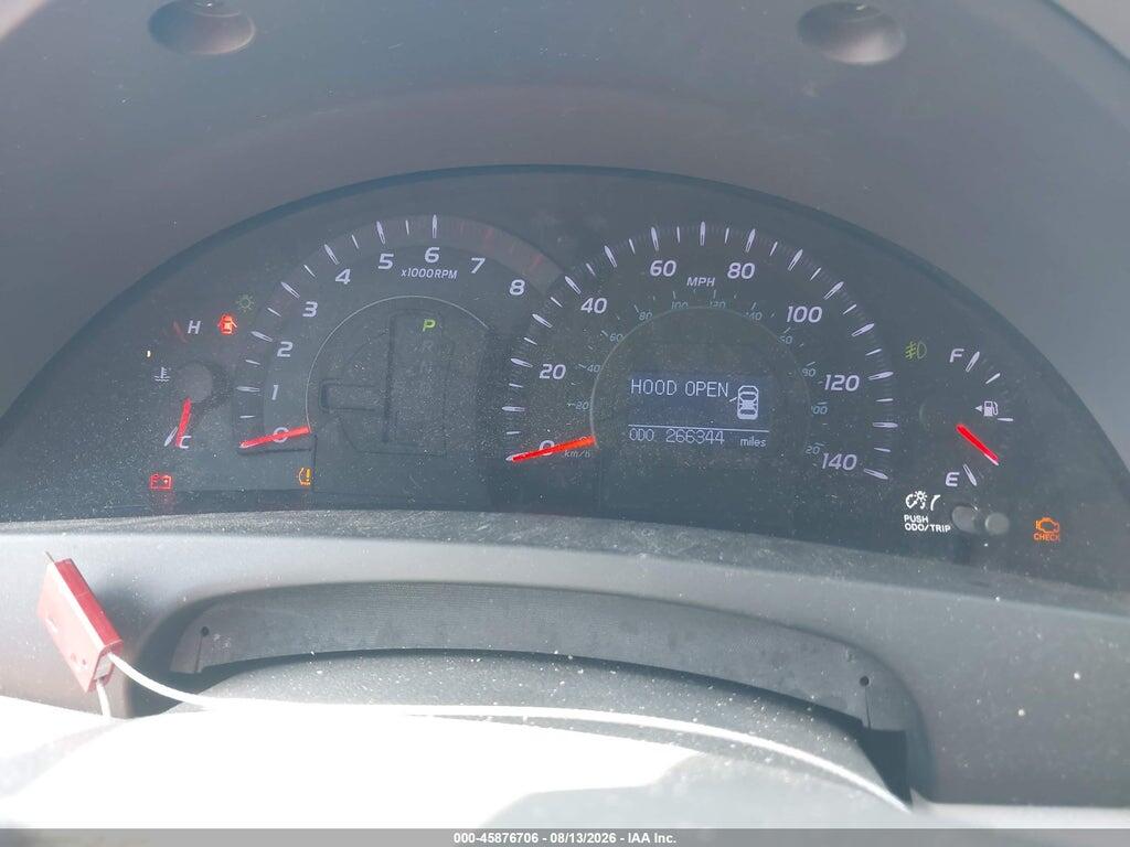 4T1BF3EKXAU065219 2010 TOYOTA CAMRY photo no. 7