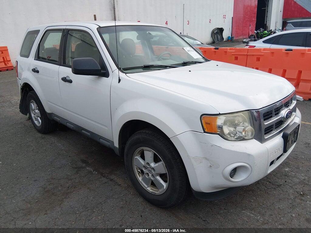 1FMCU0C72AKD33439 2010 FORD ESCAPE photo no. 1