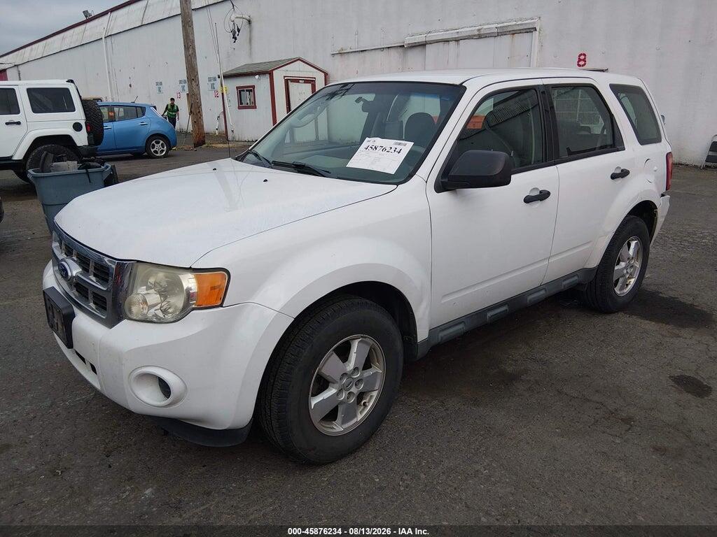 1FMCU0C72AKD33439 2010 FORD ESCAPE photo no. 2