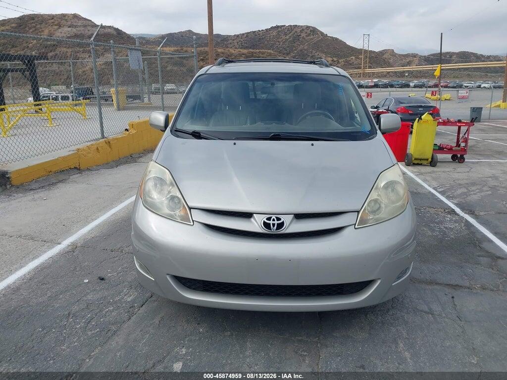 5TDYK4CC9AS318398 2010 TOYOTA SIENNA photo no. 11