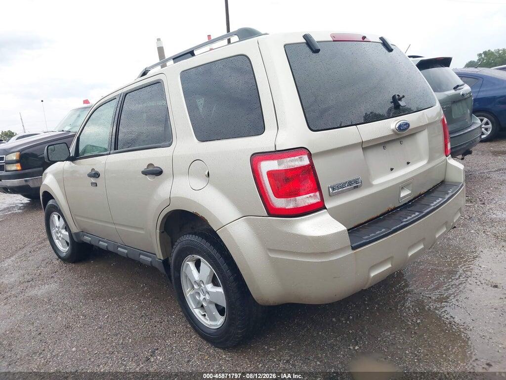 1FMCU9D74AKB94708 2010 FORD ESCAPE photo no. 3