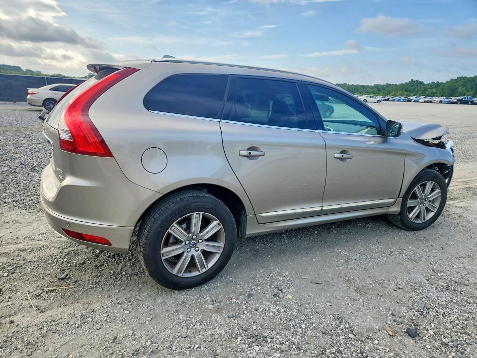 2016 VOLVO XC60 T6 PREMIER — Фото 3 из 12