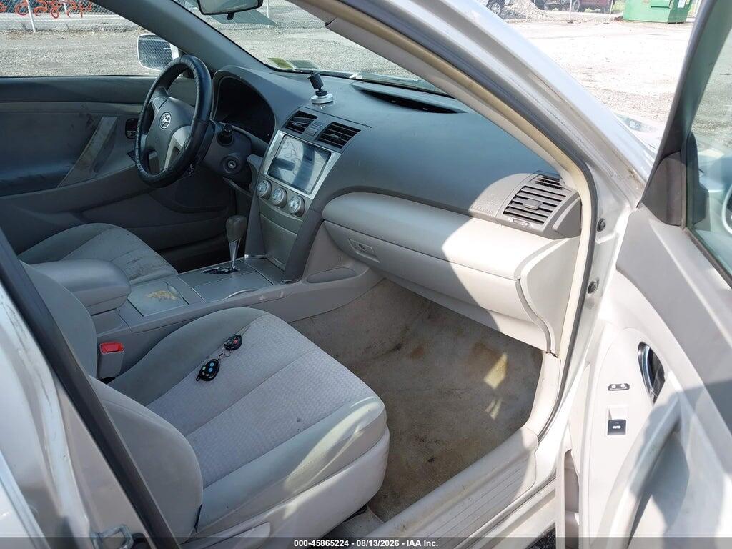 4T4BF3EKXAR018469 2010 TOYOTA CAMRY photo no. 5