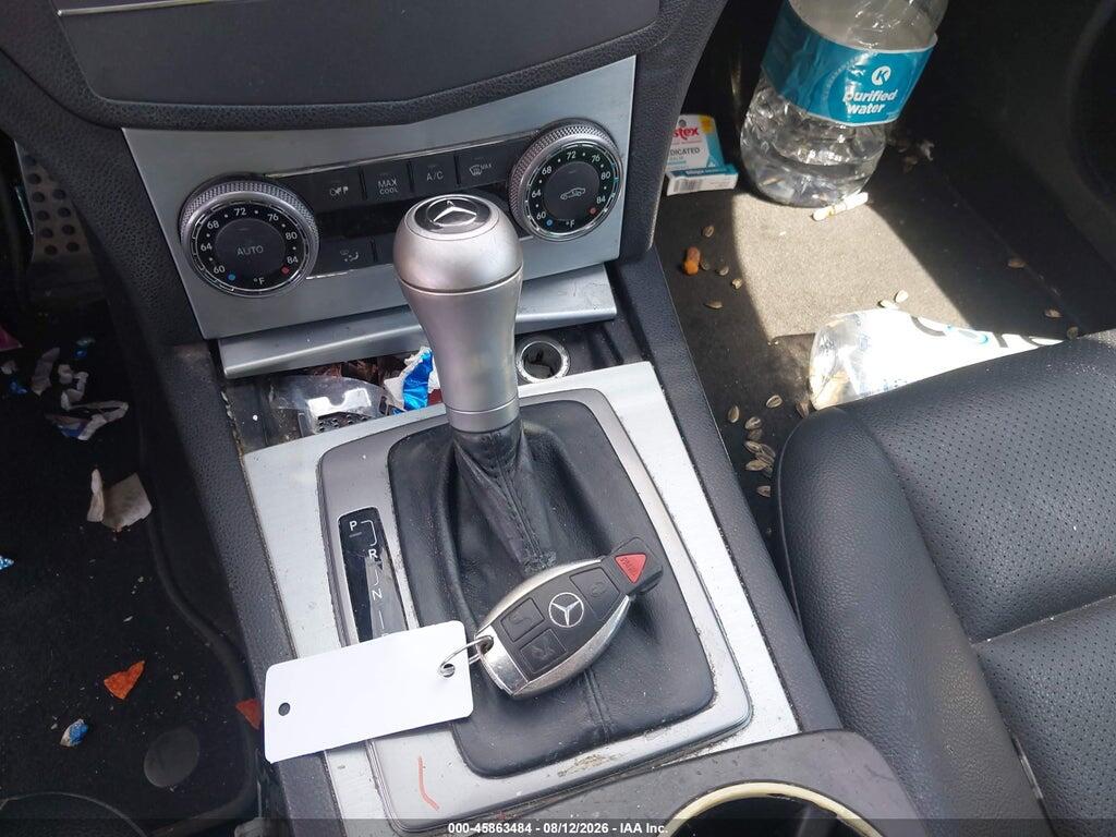 WDDGF5EB0AF422956 2010 MERCEDES-BENZ C 300 photo no. 11