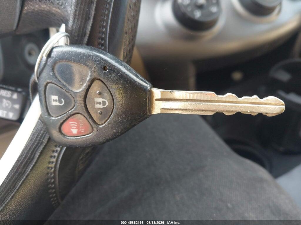 JTMBF4DV3AD031581 2010 TOYOTA RAV4 photo no. 11