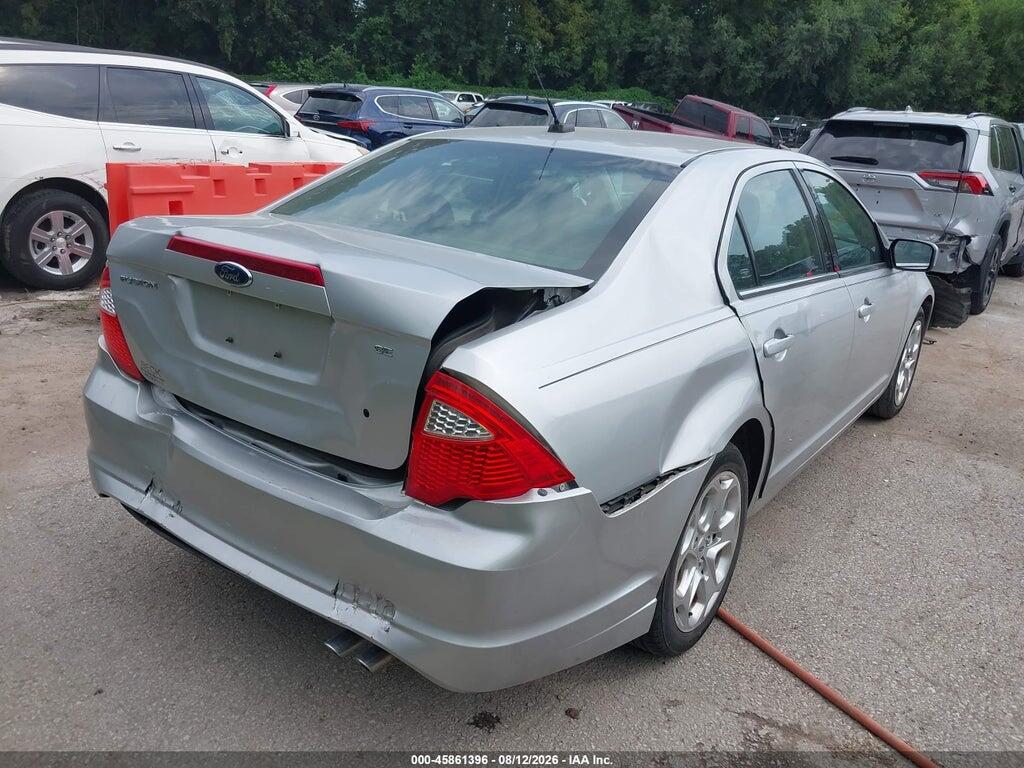 3FAHP0HA0AR279596 2010 FORD FUSION photo no. 4