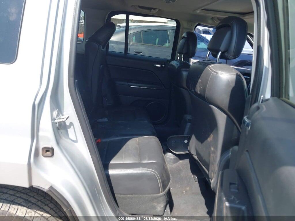 1J4NF4GB1AD519047 2010 JEEP PATRIOT photo no. 8