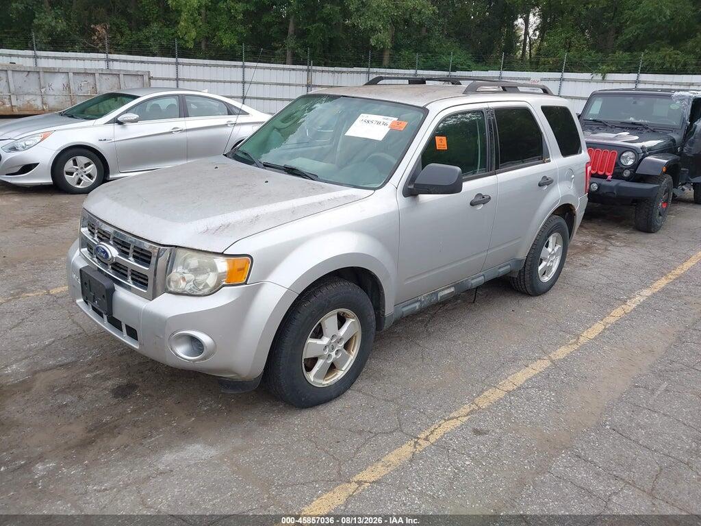 1FMCU9C75AKD12752 2010 FORD ESCAPE photo no. 2