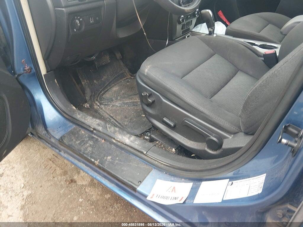 3FAHP0HA5AR258887 2010 FORD FUSION photo no. 6