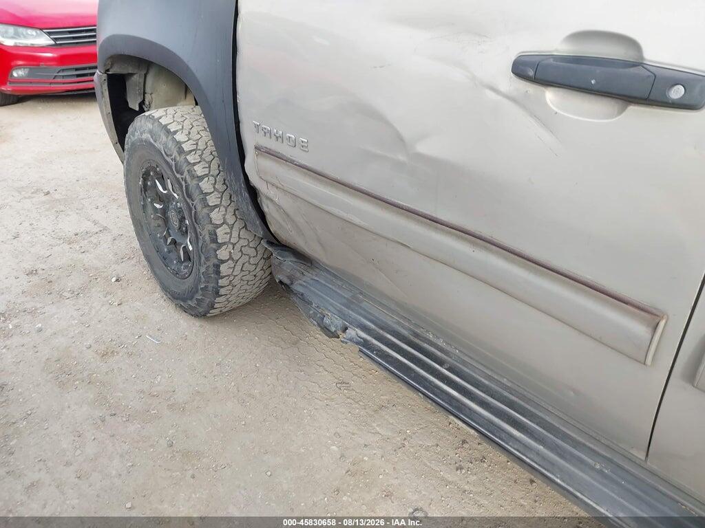 1GNUKAE01AR243959 2010 CHEVROLET TAHOE photo no. 11