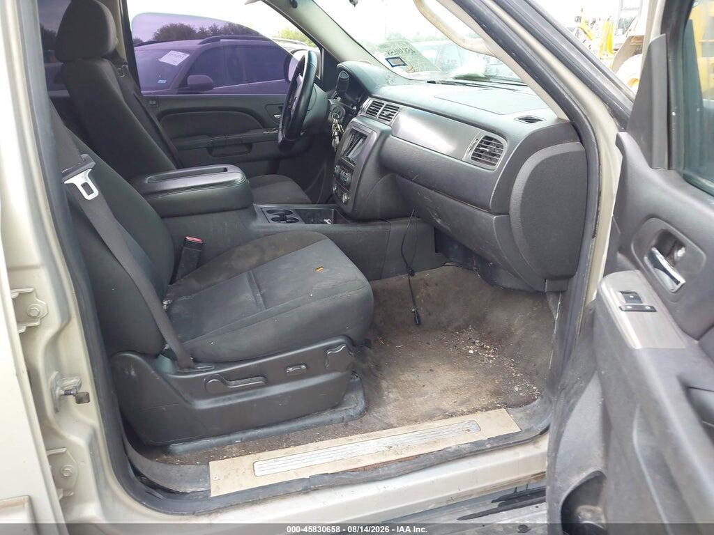 1GNUKAE01AR243959 2010 CHEVROLET TAHOE photo no. 5