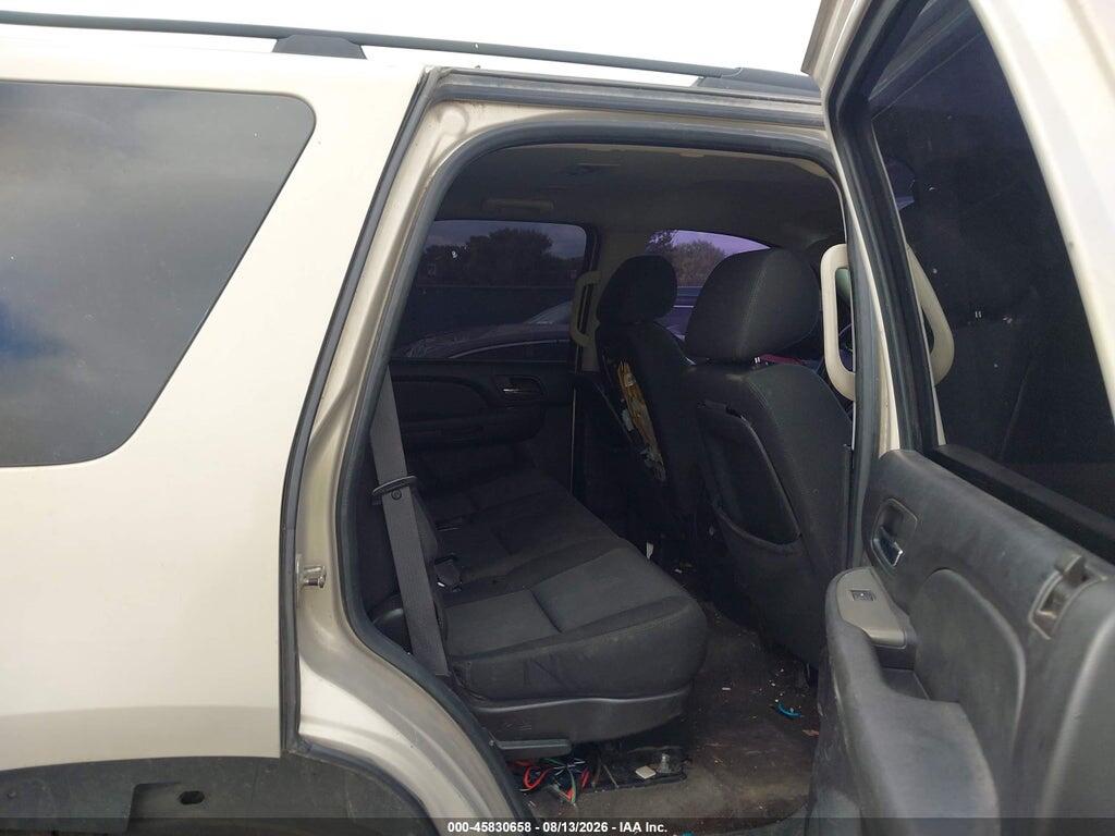 1GNUKAE01AR243959 2010 CHEVROLET TAHOE photo no. 8