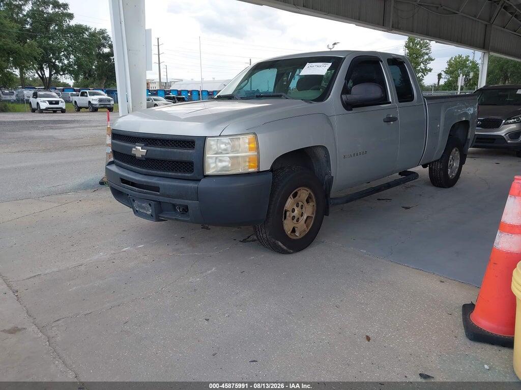1GCRCPE01BZ200044 2011 CHEVROLET SILVERADO 1500 photo no. 2