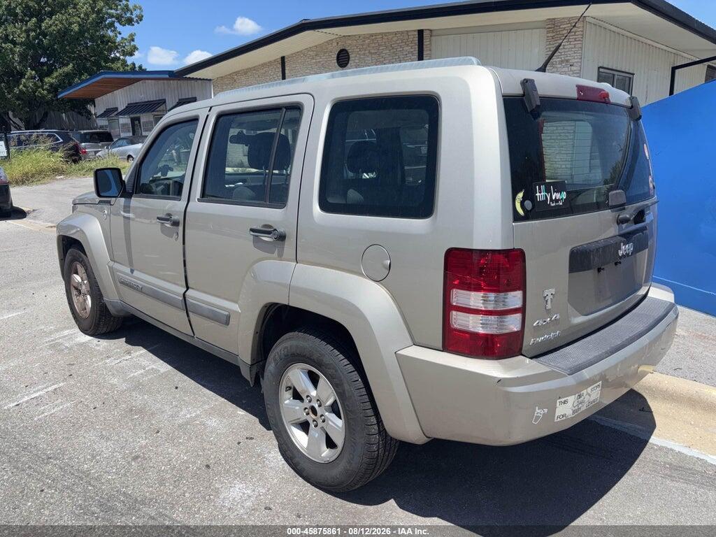 1J4PN2GK2BW571017 2011 JEEP LIBERTY photo no. 3