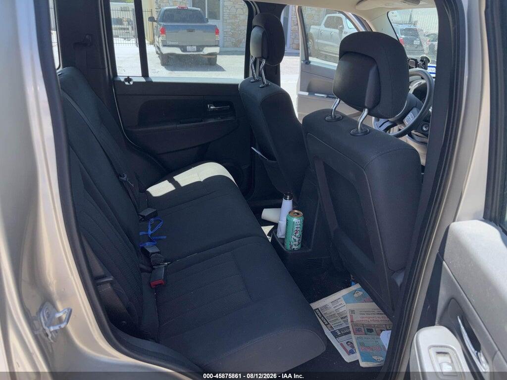 1J4PN2GK2BW571017 2011 JEEP LIBERTY photo no. 8