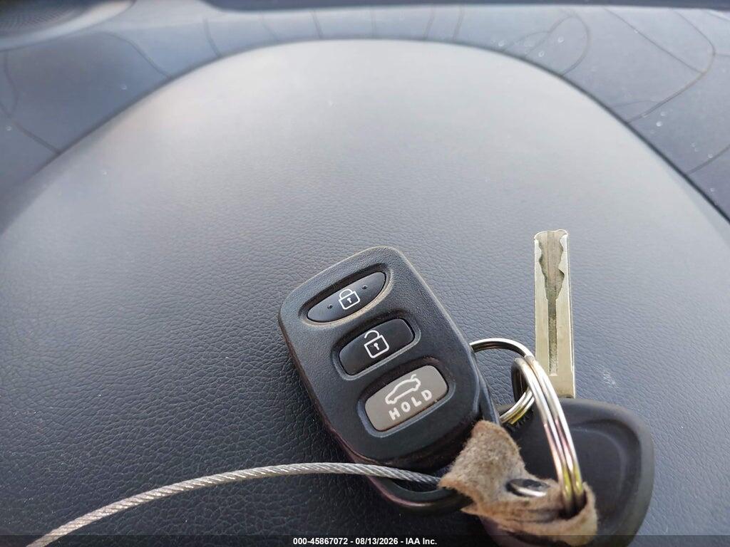 5NPEB4AC9BH024433 2011 HYUNDAI SONATA photo no. 11