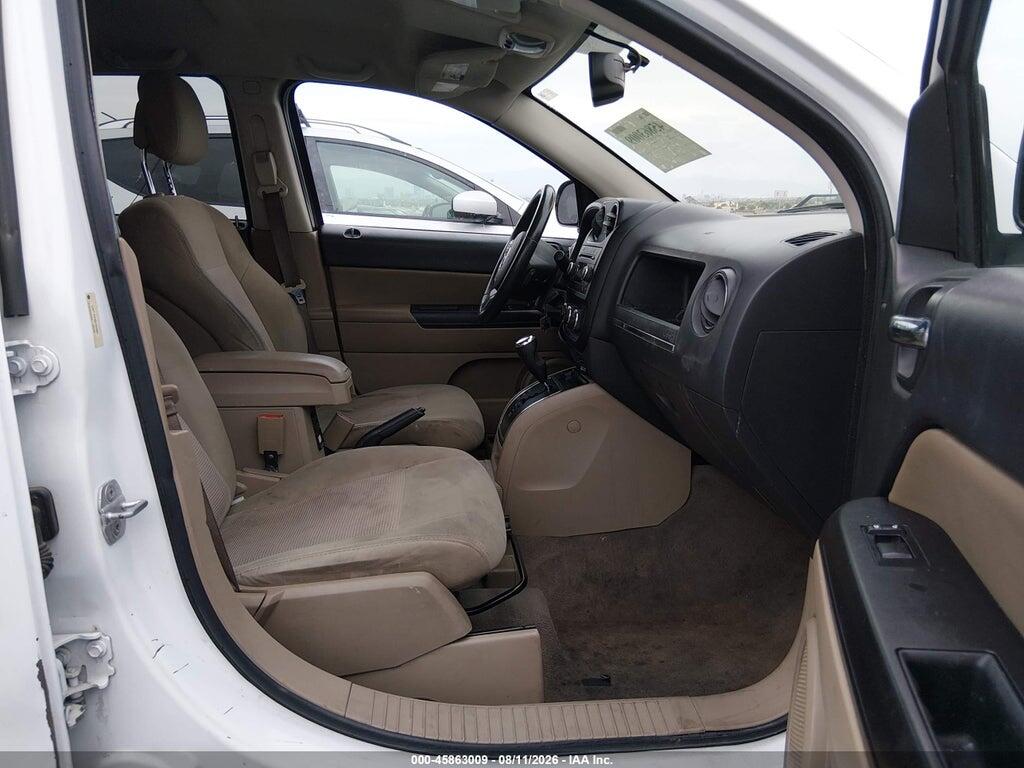 1J4NT1FB4BD264369 2011 JEEP COMPASS photo no. 5