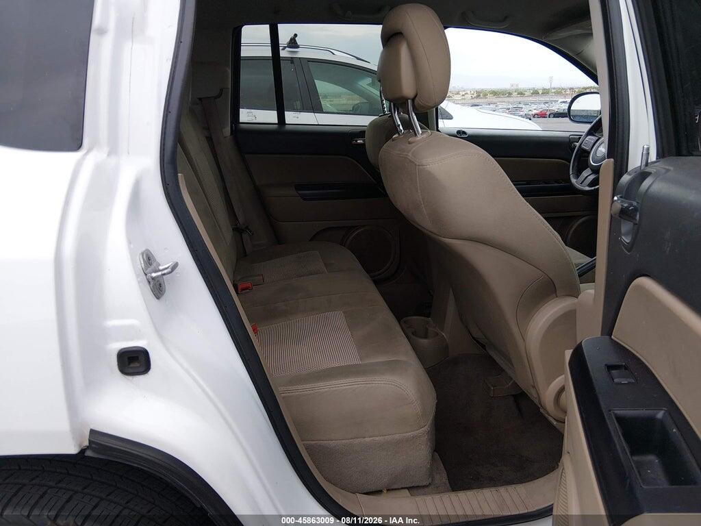 1J4NT1FB4BD264369 2011 JEEP COMPASS photo no. 8