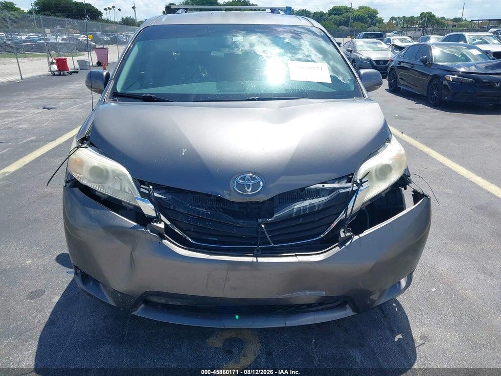 5TDKK3DCXBS118484 2011 TOYOTA SIENNA photo no. 6