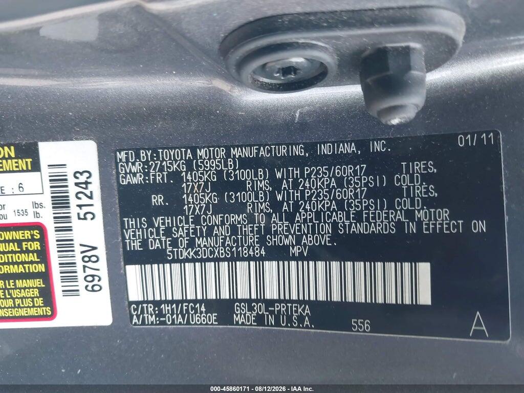 5TDKK3DCXBS118484 2011 TOYOTA SIENNA photo no. 9