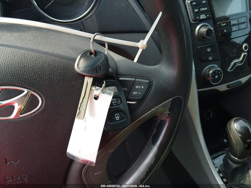 5NPEB4AC3BH149251 2011 HYUNDAI SONATA photo no. 11