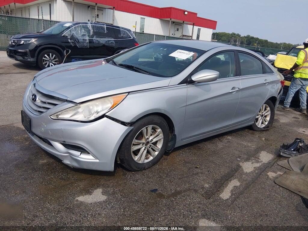 5NPEB4AC3BH149251 2011 HYUNDAI SONATA photo no. 2