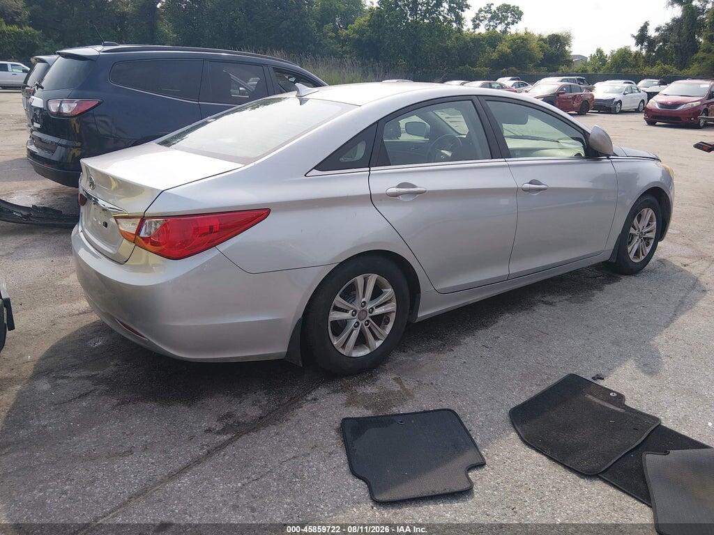 5NPEB4AC3BH149251 2011 HYUNDAI SONATA photo no. 4
