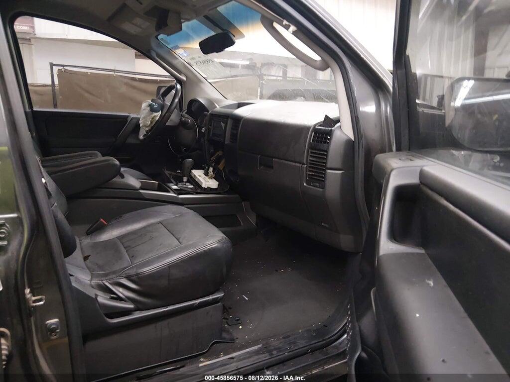 1N6AA0ED8BN305360 2011 NISSAN TITAN photo no. 5