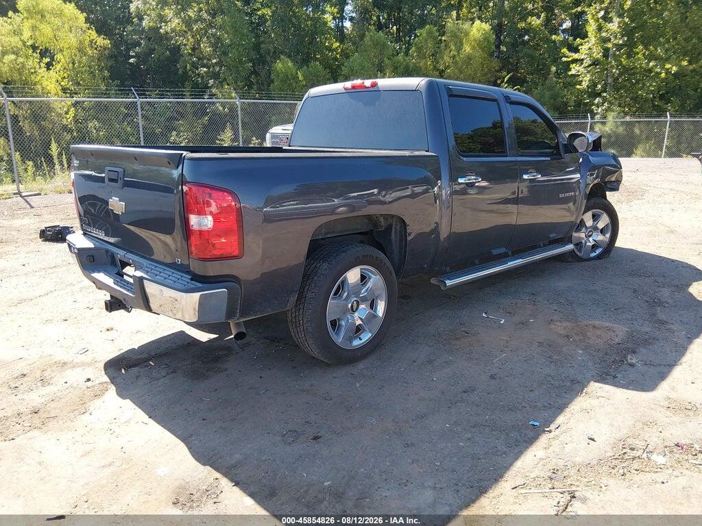 3GCPCSE05BG210425 2011 CHEVROLET SILVERADO 1500 photo no. 4
