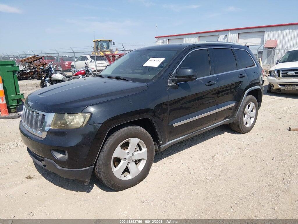1J4RR4GG8BC610134 2011 JEEP GRAND CHEROKEE photo no. 2