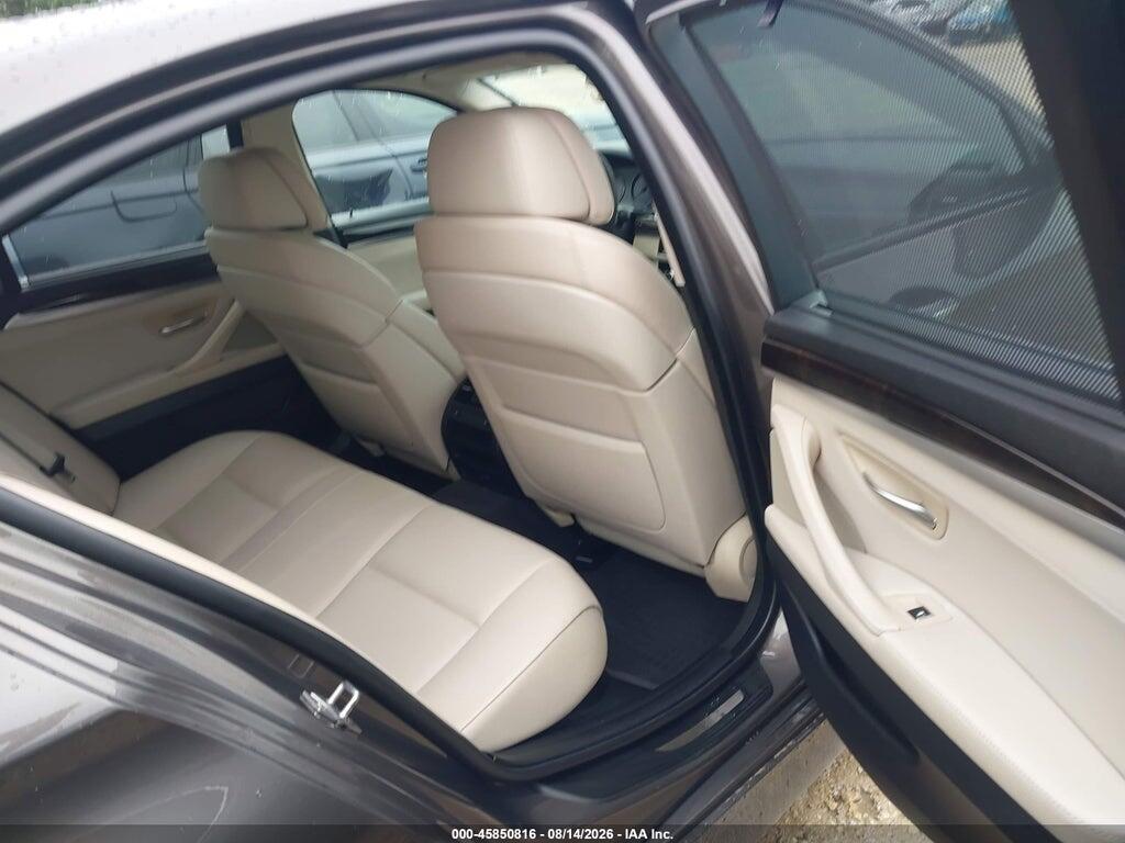 WBAFU9C50BC784267 2011 BMW 550I photo no. 8