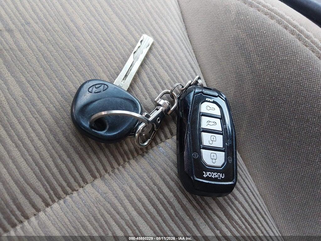 5NPEB4AC2BH243542 2011 HYUNDAI SONATA photo no. 11