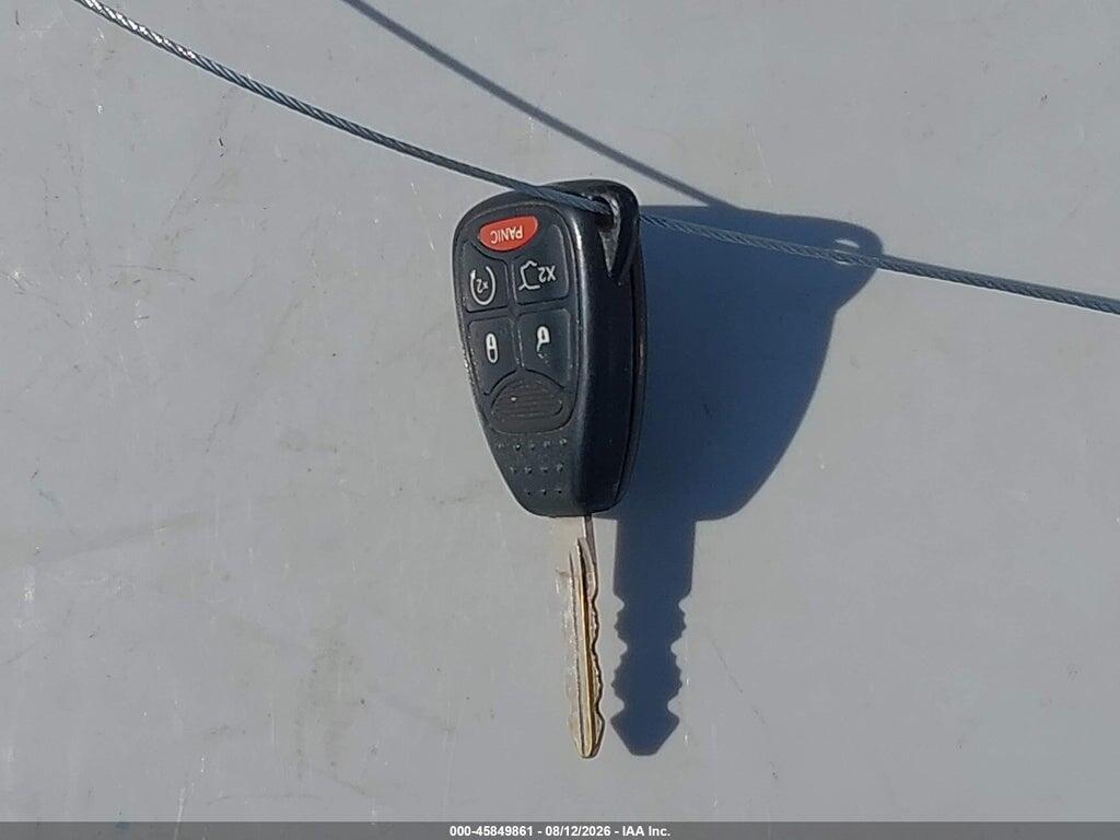 1C3BC2FB4BN612071 2011 CHRYSLER 200 photo no. 11