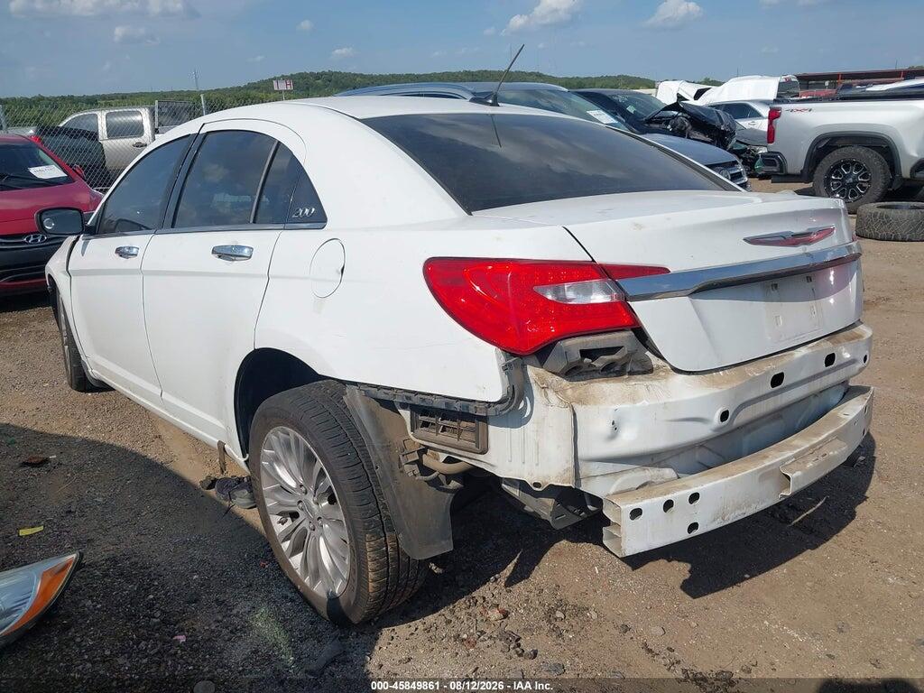 1C3BC2FB4BN612071 2011 CHRYSLER 200 photo no. 3