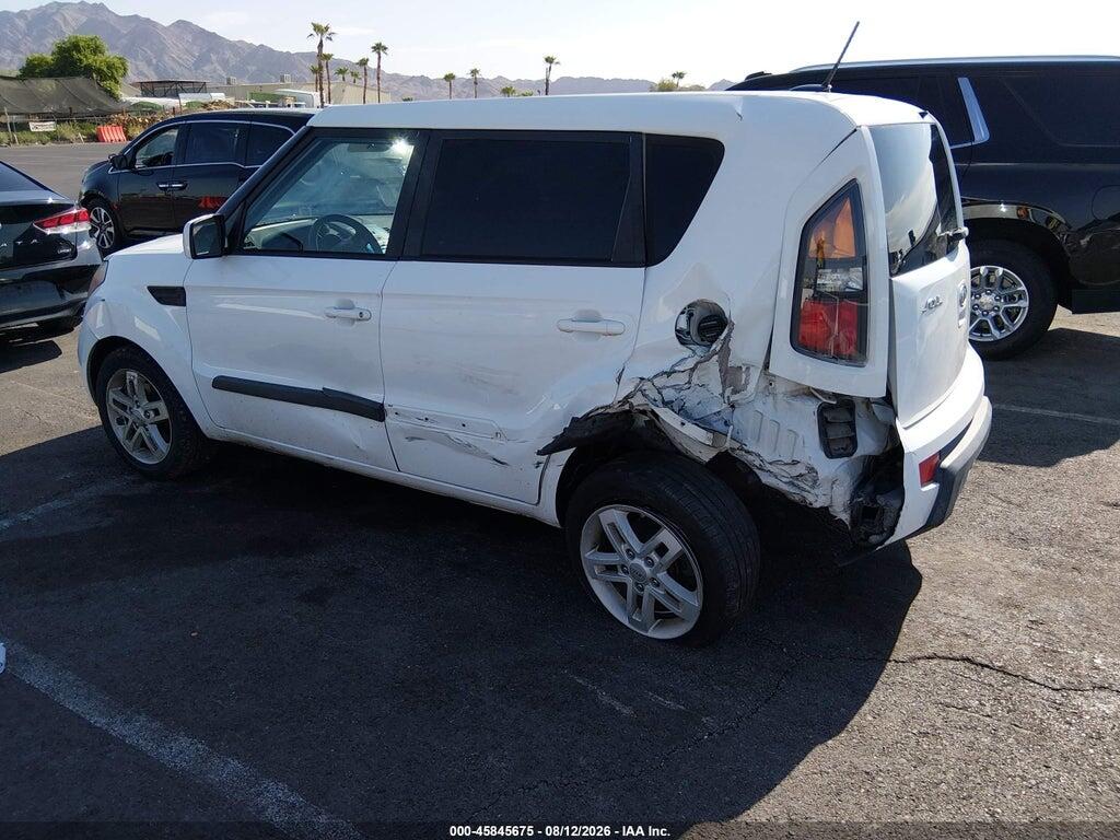 KNDJT2A21B7715466 2011 KIA SOUL photo no. 3
