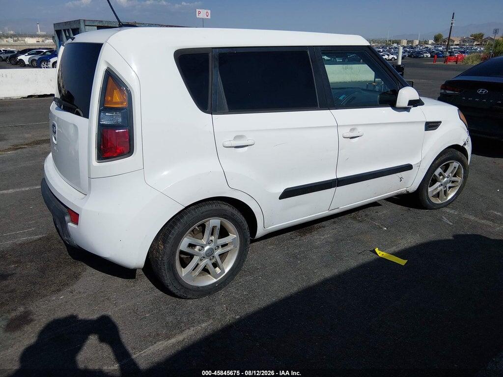 KNDJT2A21B7715466 2011 KIA SOUL photo no. 4