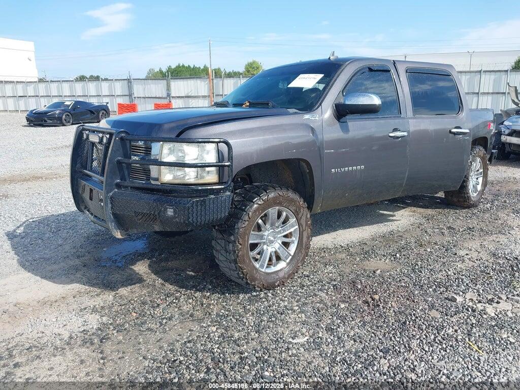 3GCPKSE37BG185511 2011 CHEVROLET SILVERADO 1500 photo no. 2