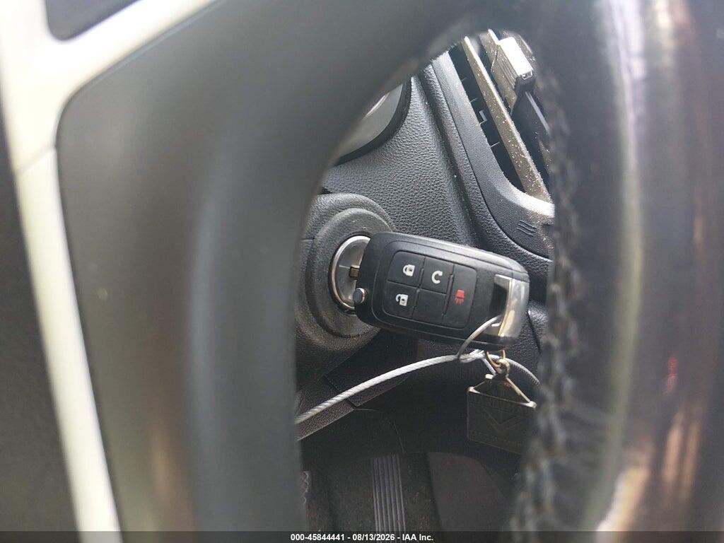2GNALDEC7B1276308 2011 CHEVROLET EQUINOX photo no. 11
