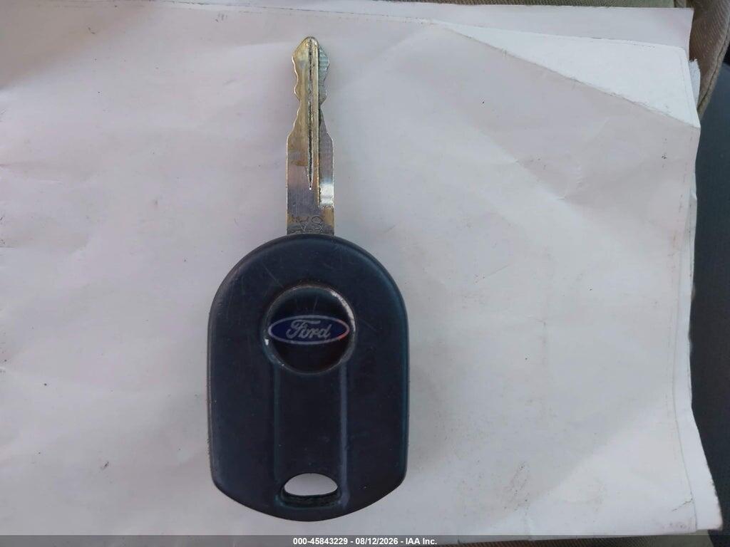 1FT7W2BTXBEA17541 2011 FORD F-250 photo no. 11