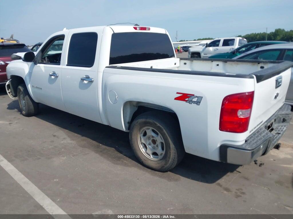 1GCPKSE36BF172248 2011 CHEVROLET SILVERADO 1500 photo no. 3