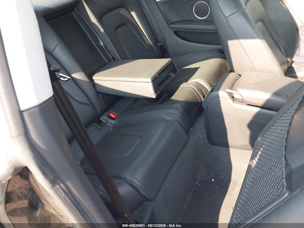 WAULFAFRXBA018152 2011 AUDI A5 photo no. 8