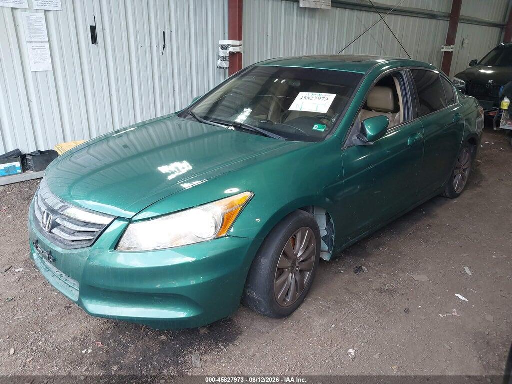 1HGCP2F86BA126248 2011 HONDA ACCORD photo no. 2