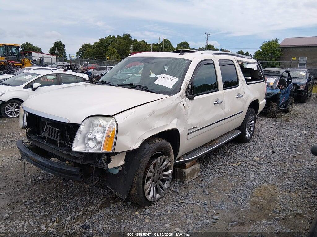 1GKS2MEF0BR380550 2011 GMC YUKON XL 1500 photo no. 12
