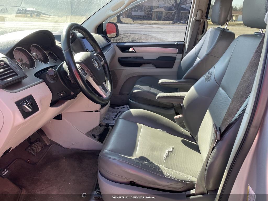 2C4RVABG4CR293873 2012 VOLKSWAGEN ROUTAN photo no. 5