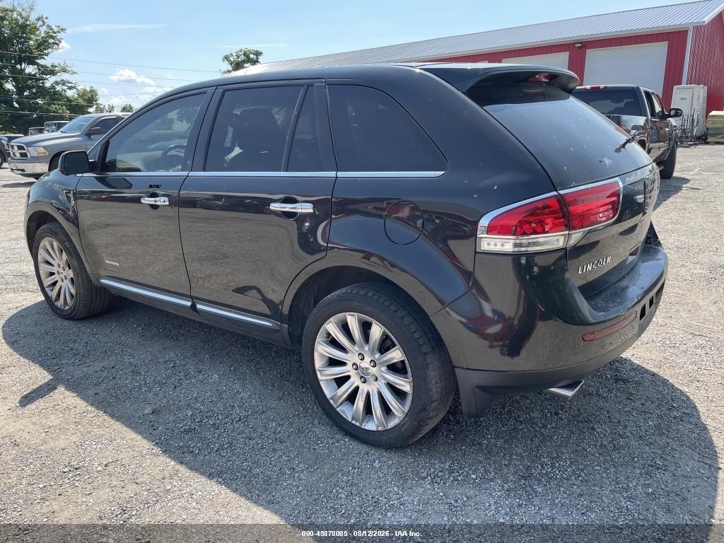 2LMDJ6JK2CBL14995 2012 LINCOLN MKX photo no. 3