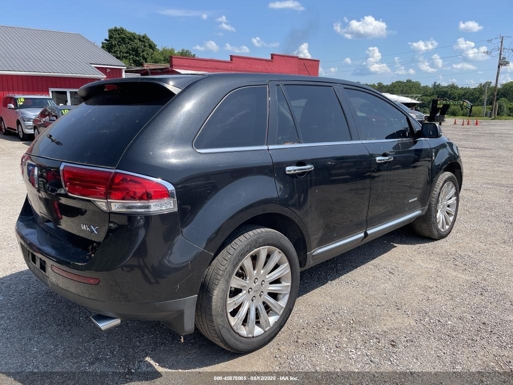 2LMDJ6JK2CBL14995 2012 LINCOLN MKX photo no. 4