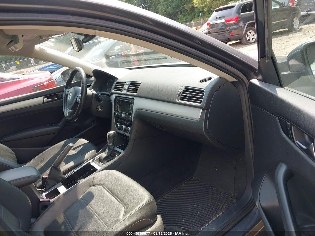 1VWBP7A36CC031775 2012 VOLKSWAGEN PASSAT photo no. 5