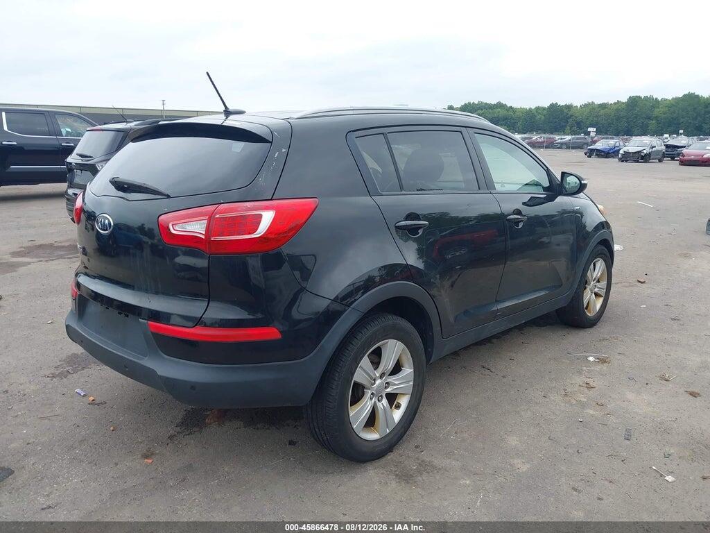 KNDPBCA25C7219073 2012 KIA SPORTAGE photo no. 4